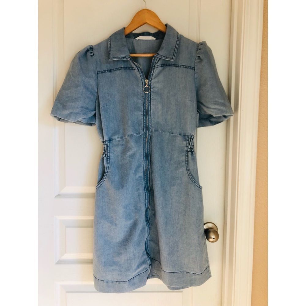 GIVEN KALE FRONT ZIP CHAMBRAY DRESS SZ M
